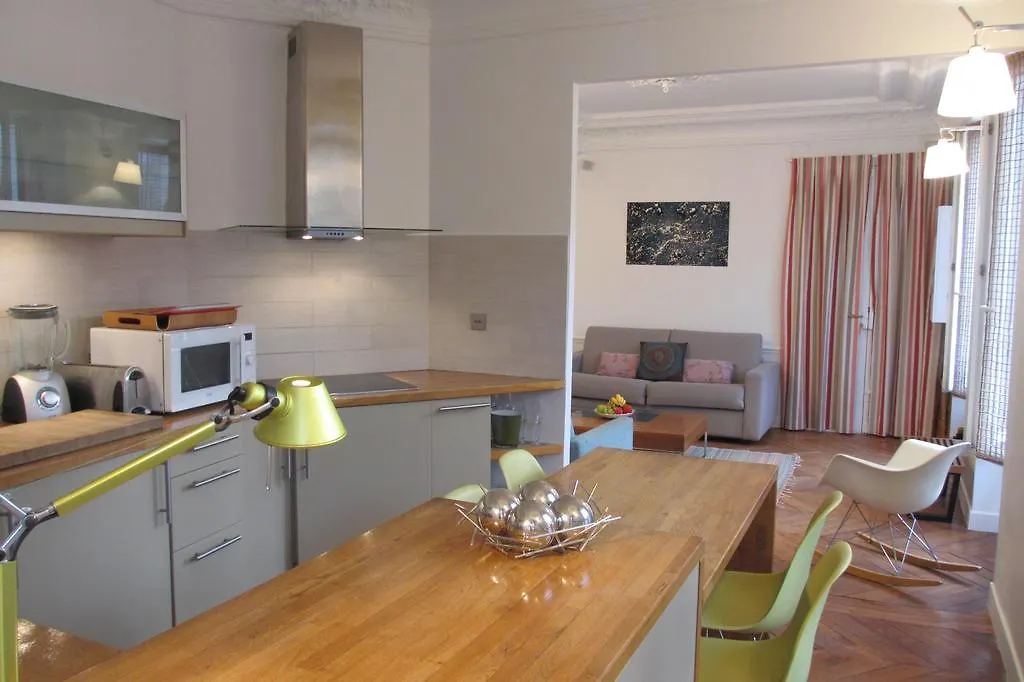 Apartment Pont Neuf *