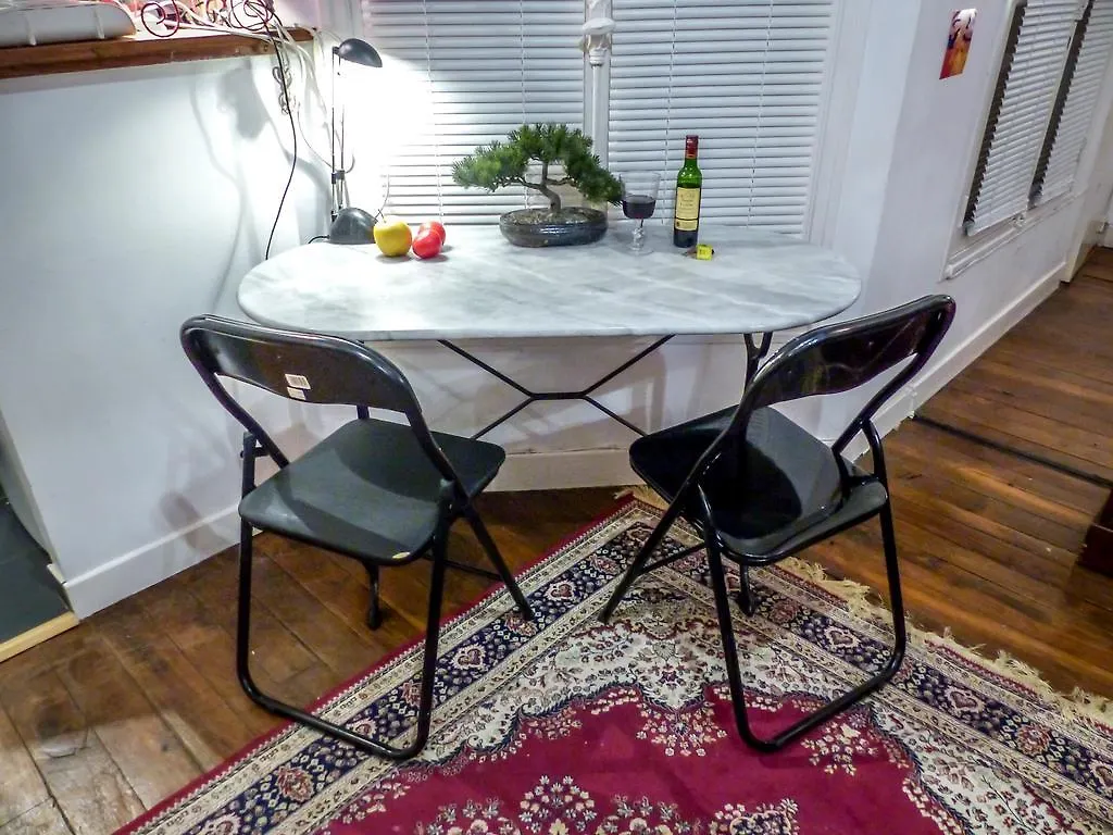 Pont Neuf Apartment